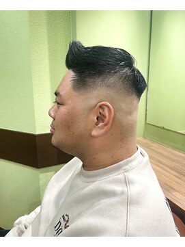 ワイズヘアースタジオ(y'z hair studio) crew cut