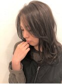 20代30代美シルエットロングアッシュブラウンカラー 小顔ミディ