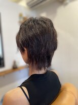 スノウ(snow)&nbsp;ツーブロックアシメウルフ