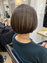 イオエ(ioe)&nbsp;イメチェン/外ハネボブ/ワイドバング/ブルーブラック/美髪