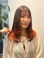 ステア ケース(stair case)&nbsp;ワンカール内巻きアレンジたっぷりレイヤーカットキツネカラー