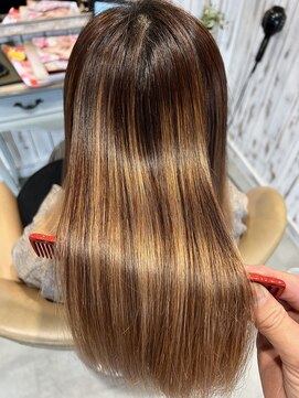 エル(ailes) ブリーチ毛にも対応可能◯オーダーメイドの縮毛矯正/髪質改善