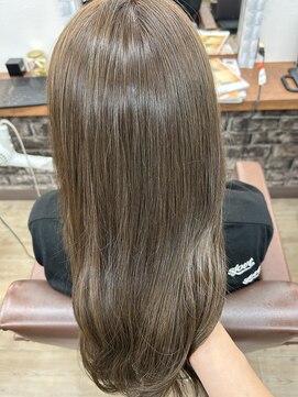 エモーション emotion hair くすみカラー◎ベージュ