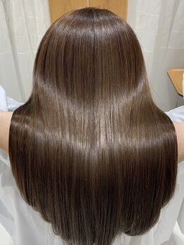 サローネ サンク(SALONE CINQ)の写真/丁寧なカウンセリングで一人ひとりのお悩みに合ったトリートメントをご提案◎理想の艶髪へと導きます！