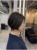 大人美人ショート/レイヤーカット/白髪ぼかし博多