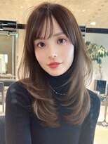 ケーツーナゴヤ(K two NAGOYA)&nbsp;セミロング/顔まわりカット/透明感/シルクラテブラウン