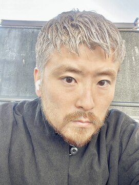 パークレーン アイス イヴェン アネックス(PARK LANE ICI yeven.anx) ブリーチマッシュショートメンズツーブロックデザインカラー