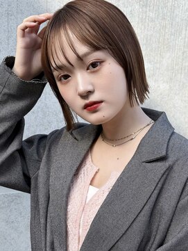 ラミエバイメルト 下北沢(lamie by melt) レイヤーボブ大人ショートケアブリーチミルクティーベージュ下北