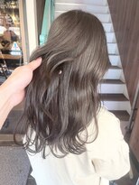 ロア バイ アヴァンス 天王寺店(Lowa by avance.) ミルクティーベージュ×透明感