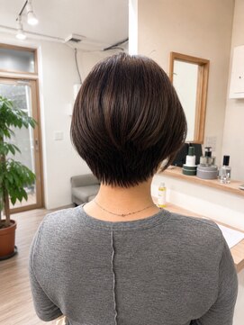 ナチュラル 南越谷店(Natural) 【瀧本】 40代50代にもおすすめ丸みショート
