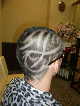 ニコル(NICOLE) トライバルバリア―ト