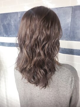 ルミネート 大塚店(Ruminate) グレーベージュ【大塚/池袋/新大塚】