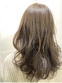 《tomi》ブリーチなしミルクティーグレージュ