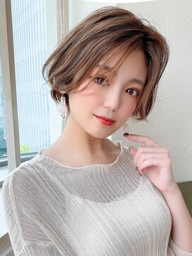 ラルユー 金山(LallYou) 大人かわいい/ショートボブ/小顔ショート/艶カラー/20代30代40代