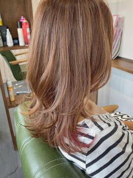 シュクルヘアー(Sucre Hair) レイヤースタイル*インナーカラーピンク