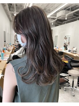 アヴァンス 京橋店(AVANCE) 極細ハイライトで大人上品な透明感グレージュ@京橋