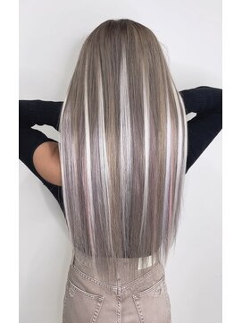 シャイル(CHAiL) ホワイトハイライトベージュ