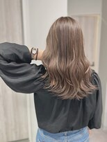 シエスタ バイ アンブルリュクス(siesta by amble luxe)&nbsp;ベージュカラー/髪質改善/ハイライト/レイヤーカット/縮毛矯正