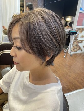 グローリープラス(Glory+plus) 大人ショート（縮毛矯正+ハイライト）