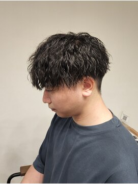 ニアウ 伊勢崎連取店(Niau) 刈り上げショートツイストスパイラルパーマ