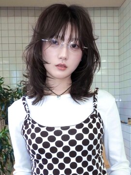 スタニング 渋谷(STUNNING.) レイヤーカット/顔まわりレイヤー/ハイレイヤー/暗めカラー