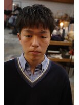 エディ(Edy)&nbsp;メンズマッシュ刈り上げニュアンスパーマケアパーマ眉毛カット