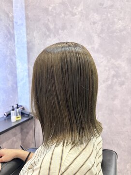 ピント 柏の葉キャンパス(Pint) 『外ハネ×オリーブベージュ』