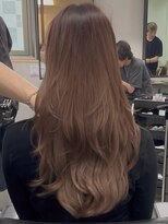 シエナ 新宿(Siena)&nbsp;ワンカールで決まるレイヤーカット/透明感ベージュ【新宿駅】
