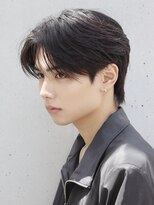 エイド 本店(aid)&nbsp;ナチュラルセンターパートニュアンス毛流れパーマダウンパーマ