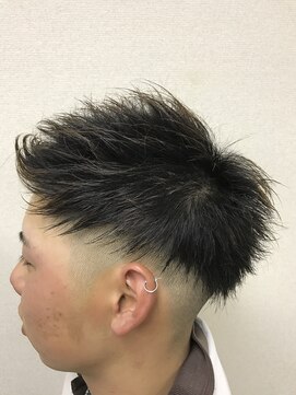 メンズヘアサロン ルーモ ハードブロックショート