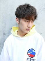 フィフス(fifth) メンズマッシュツイストスパイラルパーマブリーチカラー