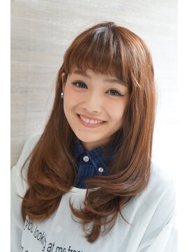 ヘアアンドメイク サファイア(Hair and Make SAPPHIRE) 女のコらしさを引き出すAラインロングにクギづけ( ｀▽´)ノ