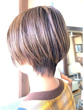 コーラル(coral) マニッシュショート