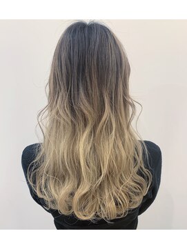 ヘアールームロッソ 白山店(HAIR ROOM ROSSO) ハイライトアッシュロング
