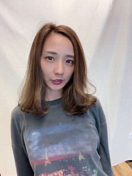 ピース トウキョウ(PEACE TOKYO) 梅雨に負けない重めミディ