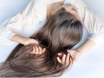 ディスターブ 大宮店(d.disturb)の写真/【高品質×マンツーマン】の贅沢空間で美髪・艶髪を＊大切な髪の毛と向き合って、最大限の理想を提供。