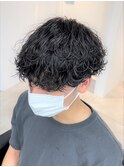 【強め】波巻きパーマ黒髪マッシュスタイル　MENSFEEL東梅田店