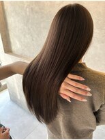 リル(LiLu)&nbsp;大人可愛い艶髪☆ベージュカラー