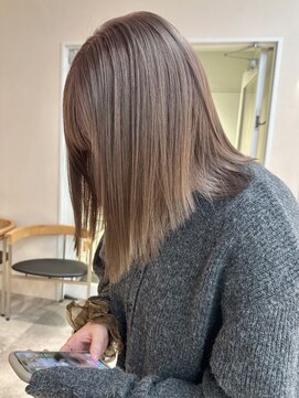 ウェイズトウキョウ 新宿店(Ways TOKYO) 外ハネボブ　グレージュ　ピンクグレージュ　切りっぱなしボブ