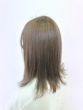 アッシュ 十日市場店(Ash) オリーブアッシュ