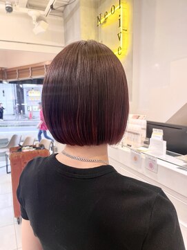 ネオリーブカフ 鶴ヶ峰店(Neolive caff) テリボブ　チェリーレッド　ダブルカラー