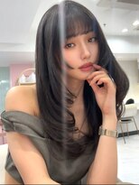 ジーナ 名駅(XENA.) 《xena/中島》後ろまで切り込んだハイレイヤーカット