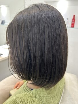 エクラートリアン 藤沢店(ECLART Lien) ナチュラルで可愛い丸みボブ