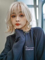 ギークス(GEEKS)&nbsp;【GEEKS渋谷】ブロンドウルフ/ホワイトブリーチ伸ばしかけロング