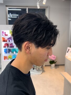 ネイロ 北千住(NeiRo) メンズマッシュ刈り上げ波巻きツイストスパイラルパーマ北千住
