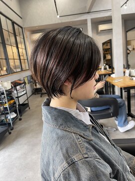 フィーカ(fika) 多毛さんでもショートに出来ます！担当者浜辺海斗