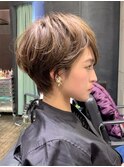ショートヘア/前髪あり/ショートヘアパーマ/30代/40代/50代