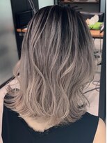 サロウィン 下北沢(SALOWIN)&nbsp;パールグレーのシャドールーツ