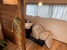 モクヘアー(moku hair &)の雰囲気（シャンプー台）