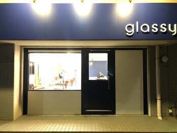 グラッシーオブヘアー(glassy of hair)の写真/落ち着いた空間で、ゆったり自分時間。